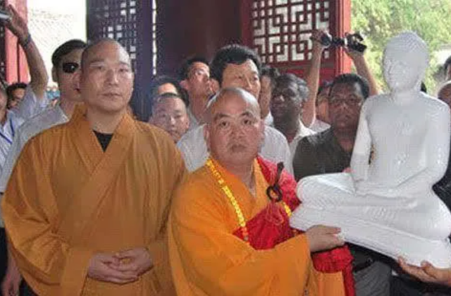 10年沉默，一朝反转！当年举报释永信的释延鲁，现在怎么样了？