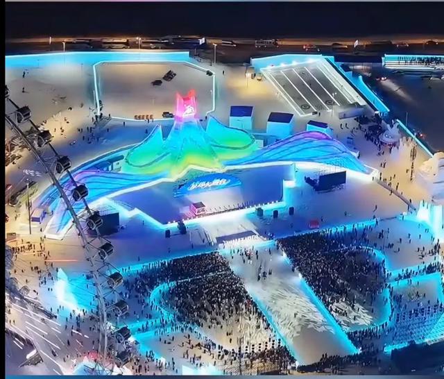 冰雪奇迹哈尔滨冰雪大世界破纪录扩容120万平米打造全球最大冰雕