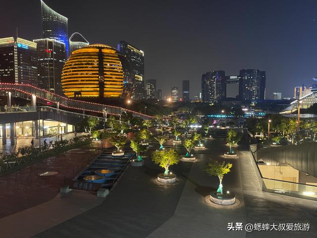 超80%好评，被誉“浪漫天花板”，这个杭州夜游地，免费超值得来