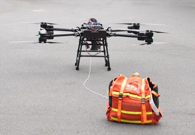 孖髻山，“上锁”！