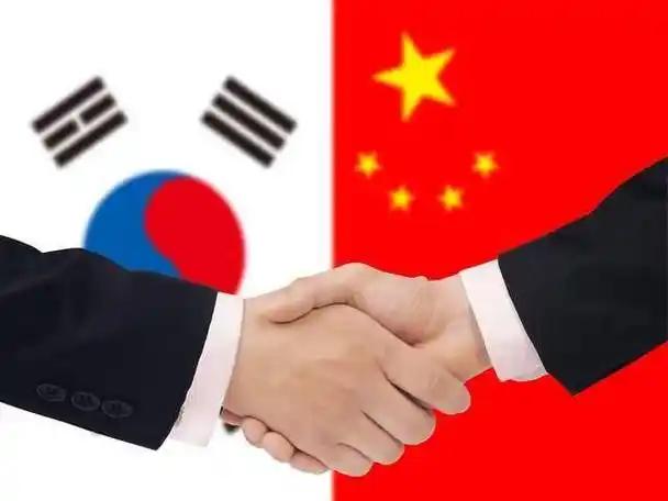 刚访华就被泼脏水，李在明的反击	，撕下了韩国某些政客的遮羞布