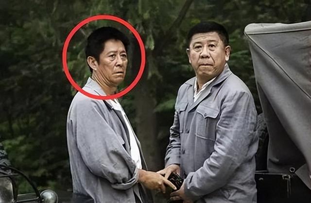 原来《父母爱情》里他们是真夫妻	，结婚40年零绯闻，儿子也是导演