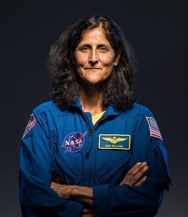 全球都在看中国将如何救援航天员! 俄罗斯和美国9个月, 中国多久？