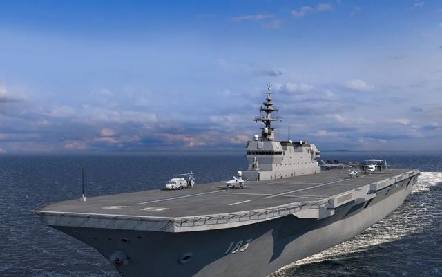日本“小航母”叫板中国？出云级战力被扒光，拦截福建舰成笑话