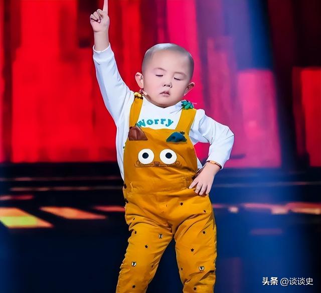 3岁上央视	，5岁登春晚，7岁就年薪百万，没想到现在却成了这样子