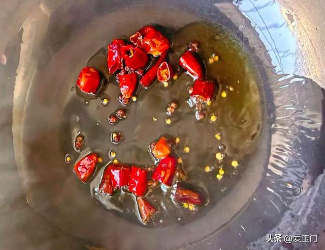 冬天，这菜使劲吃！一润肠、二提神醒脑、三强免疫，不懂吃可惜了