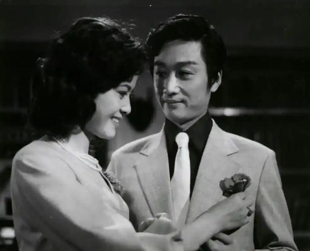 马军勤:嫁圈外丈夫,婚后生下一子,如今一个人生活