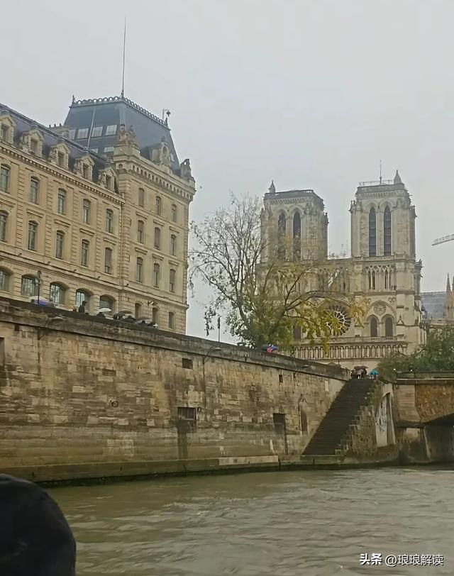 大爷镜头下的“素颜巴黎”，治好了我的旅行焦虑