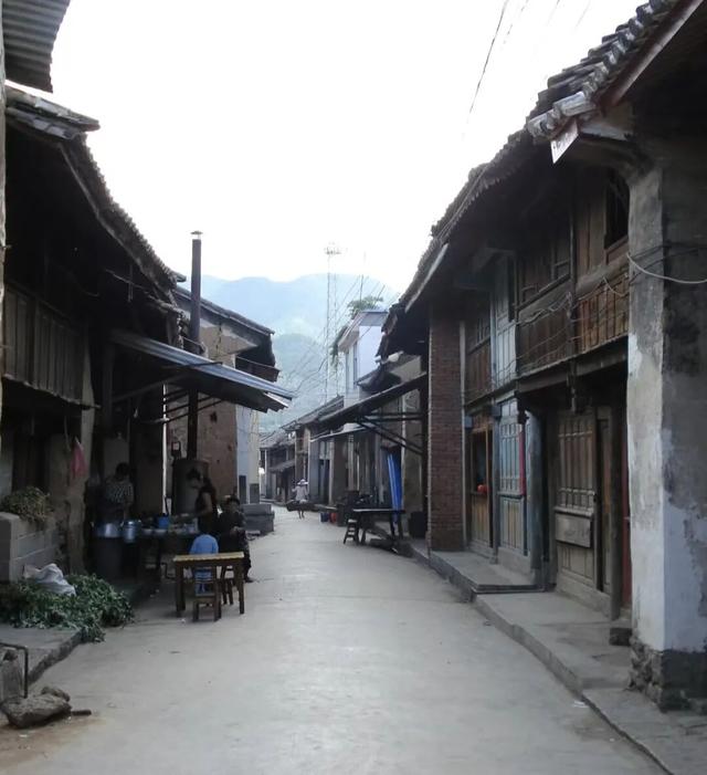 旅居隆阳·寻旅篇丨解锁千年古道的烟火与惊喜