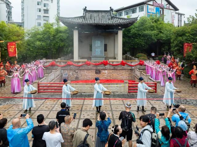 明月山全面进入旅游旺季，多维业态共绘秋冬盛景！