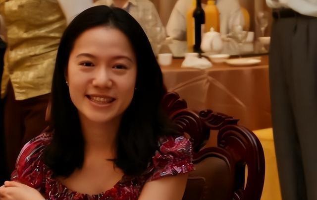 杨振宁妻子翁帆自白：为了丈夫的身体，我16年来都是早睡早起