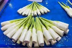 买茭白，“圆的”和“扁的”哪个好？谨记3买3不买，谁也别想忽悠你图片