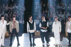 《披荆斩棘4》 王铮亮亲友团阵容强大，王栎鑫陈楚生张远来应援图片