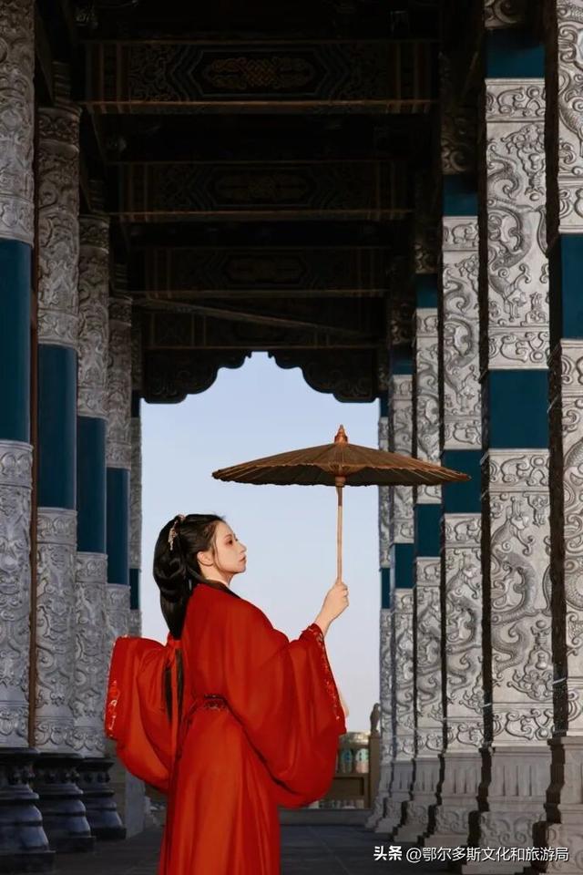 走，去鄂尔多斯文化产业园当主角！