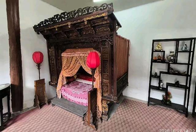 青木川古镇的魏氏庄园