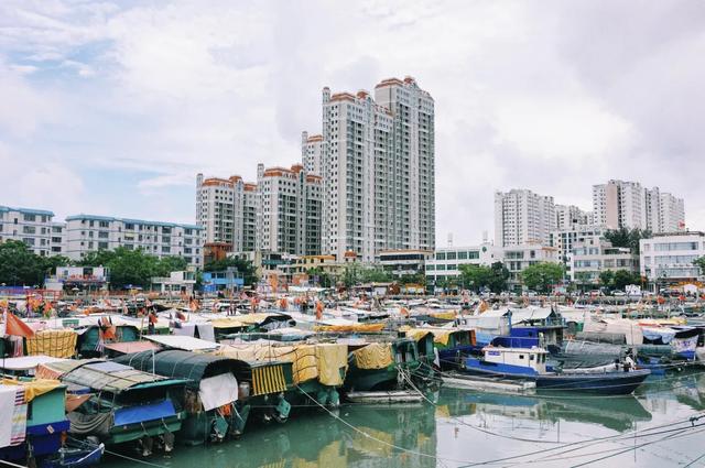 大海沙滩已经美成这样了，怎么饭还能那么好吃啊