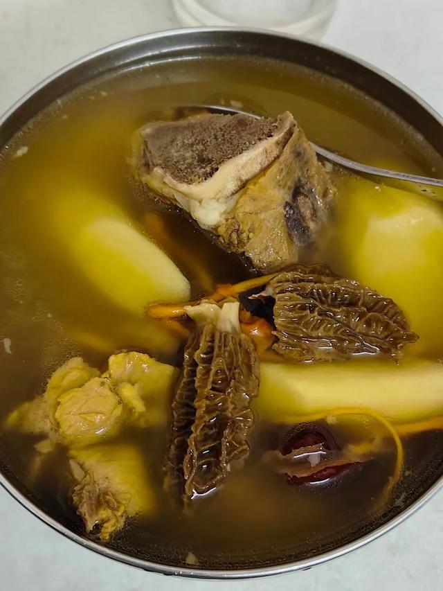 花胶清补凉鸡汤的做法大全 2026年花胶清补凉鸡汤的作用 花胶清补凉鸡汤的做法大全 2026年花胶清补凉鸡汤的作用