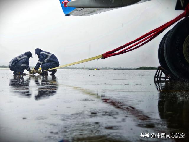 南航全力应对台风“桦加沙”
