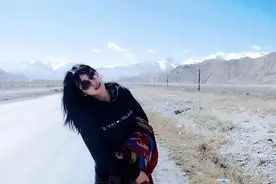 全身赤裸遭野兽啃食，徒步可可西里的女大学生，到底经历了什么？图片