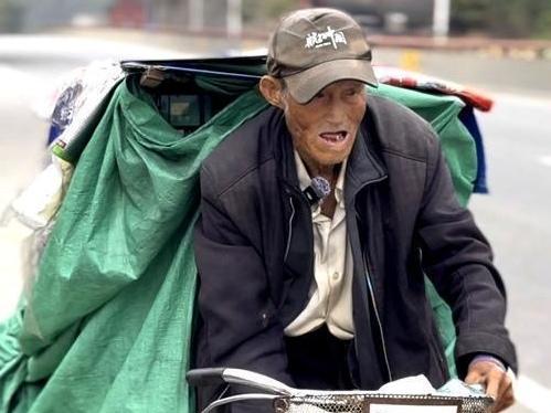 90岁“倔老头”骑三轮车环游中国30年：退休后，你的梦想实现了吗