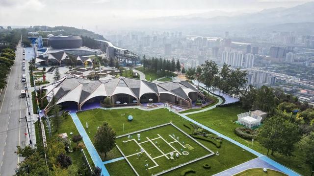 2025年“探寻金台文化脉络 解码产业发展新篇”融媒体走读活动举行