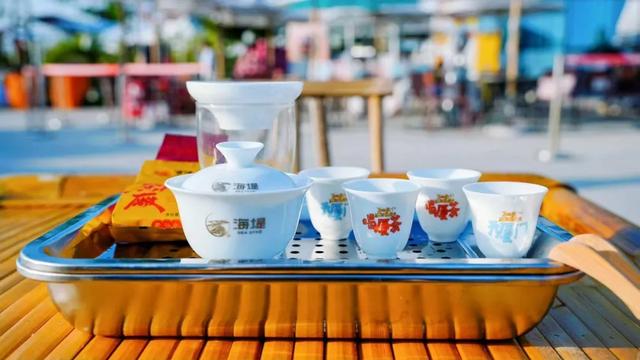 大家期待的免费茶桌仔回来了!本周末厦门园博苑呷茶~