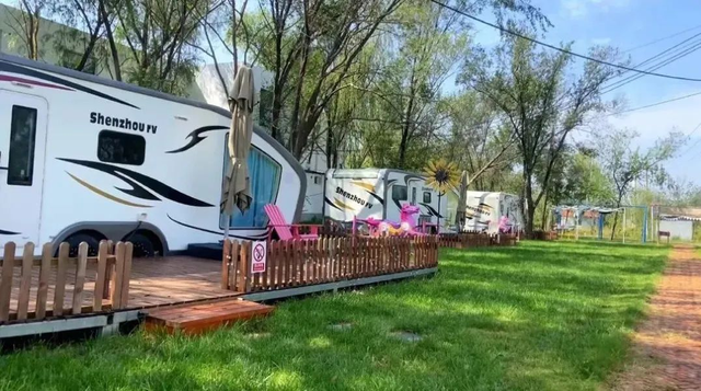 天凉好个秋，露营正当时