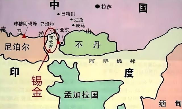 已经亡国49年，国王却依旧健在，仍继续号召同胞企图复国