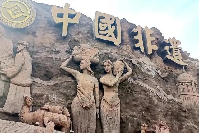 河北磁县，磁州窑博物馆笔记，那些白地黑花的枕头会讲故事