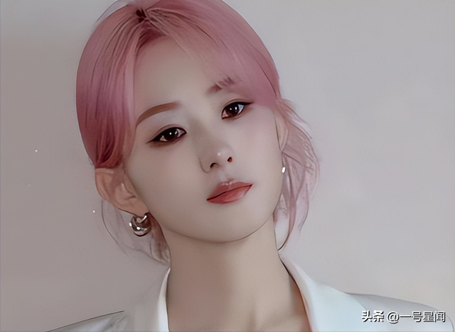 "消失"五个月后，赵丽颖不再隐瞒官宣喜讯，这一次杨幂也碰不了瓷