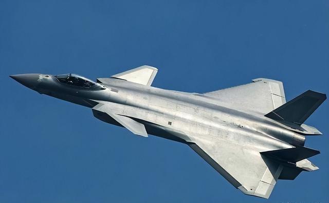 中日爆发空战几率升高了！日战机或被击落？近期挑衅力度将加大