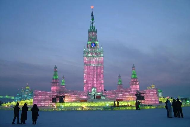 这些年，我们追过的哈尔滨冰雪大世界！