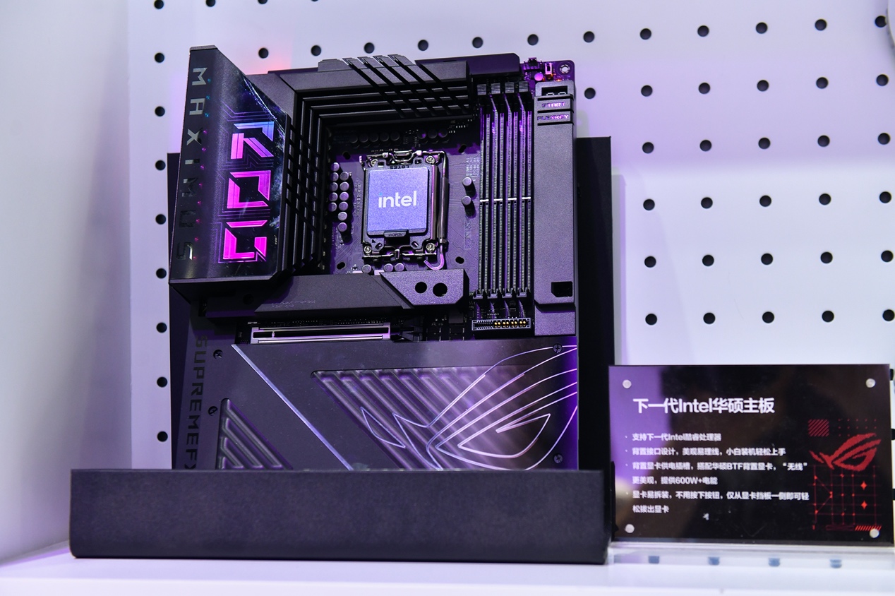 华硕主板闪耀BW2024,竞无止境 大放异彩