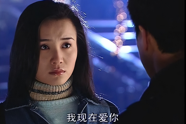 她被骂“陪睡上位”，后被封为“性感欲女”，得奖后当众怒怼海清