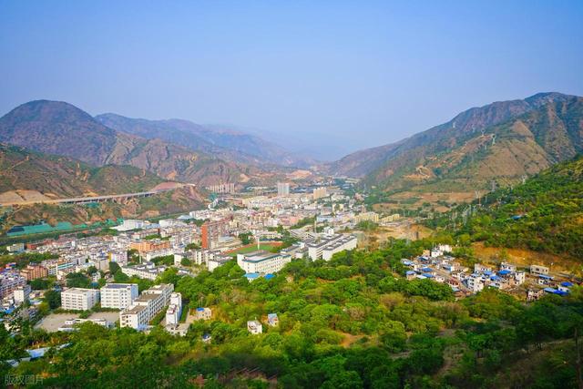 12月-3月避寒旅居，8个干热河谷气候城市，过冬温暖又安逸