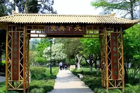 覅朆，认识的请举手，港港昆山而哦图片