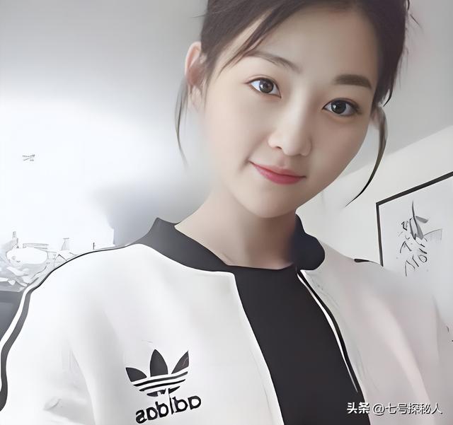 5年前，那个“卖身救父”，谁给40万就嫁谁的女孩，如今怎样了？