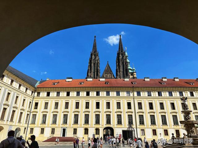 欧游杂记（14）‖ 布拉格：被我们严重低估的“千塔之城”