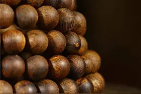 沉香手串品牌有哪些？什么样的才算是好沉香？图片