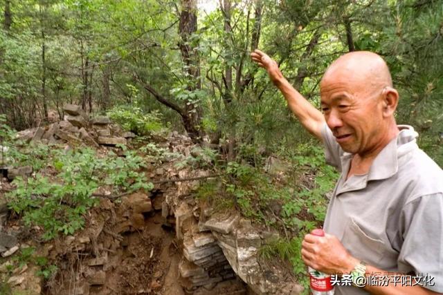 临汾：【往事】游霍山深处“龙崖寺”