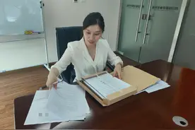 100余位农民工和被拖欠的300余万元 法治与诚信为他们赢得胜利图片