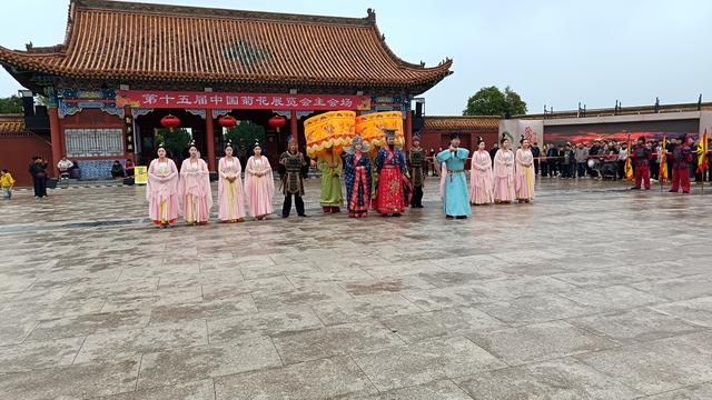 快乐之旅一一开封之旅纪实之一