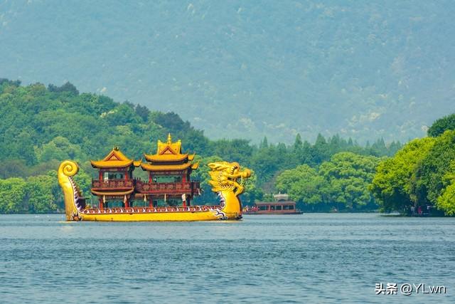 西湖详细攻略：一山二塔三岛三堤五湖