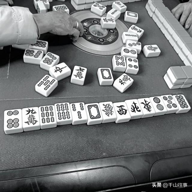奉劝已退休的6070后：退休后再有钱有闲，也不能经常去这8种地方