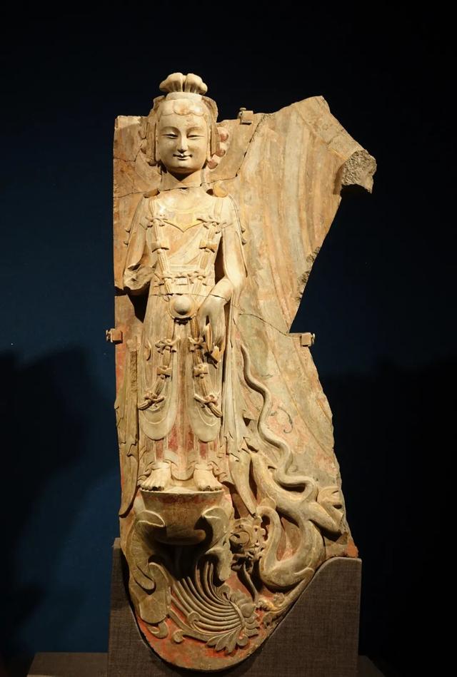 青州博物馆笔记，与他们对视三秒你能不能忍住不笑？青州的微笑