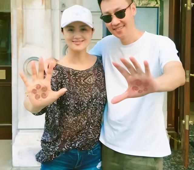 辛柏青丧妻刚满100天，离谱的事就发生了，被撮合娶马伊琍引争议