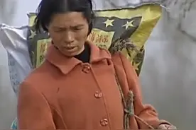 河南女子40年没睡过觉，日日干活从不觉得累，监控中发现隐秘真相图片