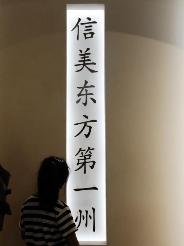青州博物馆笔记，与他们对视三秒你能不能忍住不笑？青州的微笑