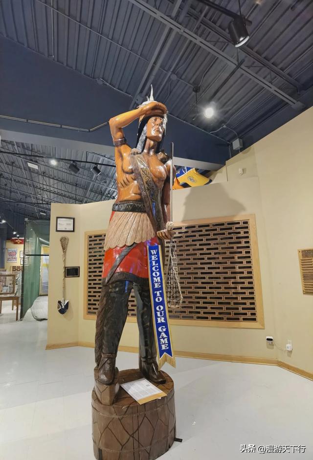 穿越大片墓地，游览圣凯瑟琳斯博物馆及威兰运河中心