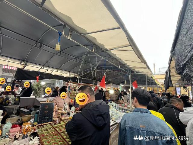 景德镇一日游，只顾着人挤人看后脑勺了，真正做到“累并快乐着”